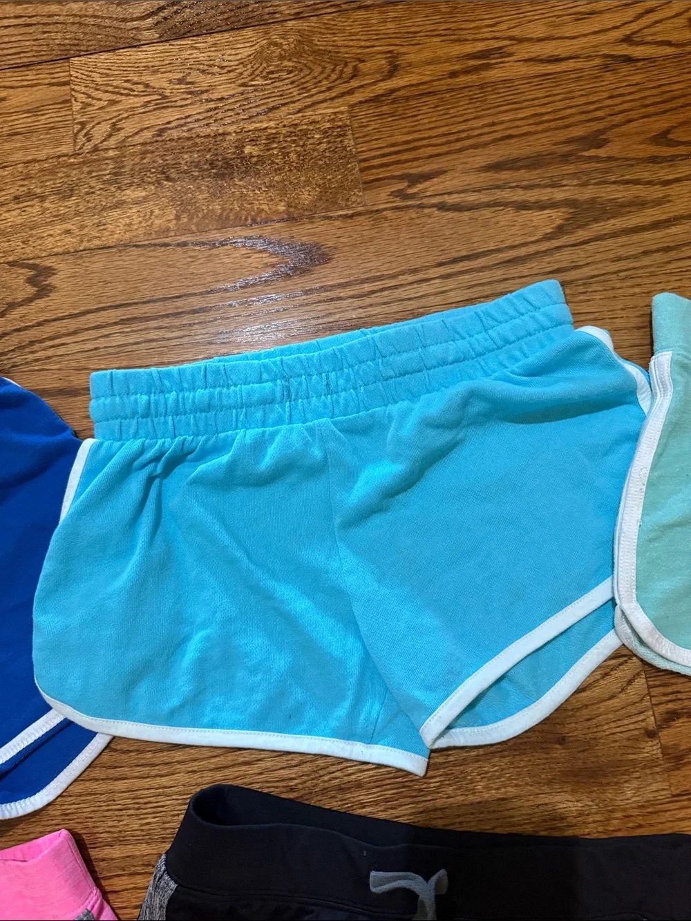 Girls bundle of 6 shorts various brands and colors size 10-12 EUC